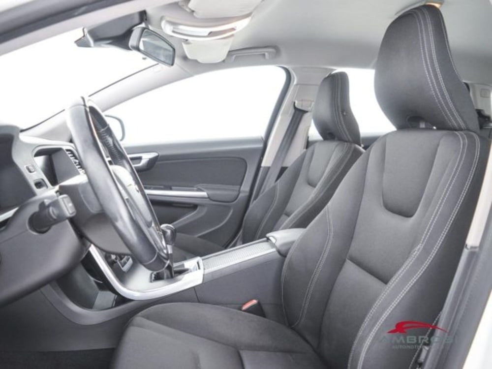 Volvo V60 usata a Perugia (9)