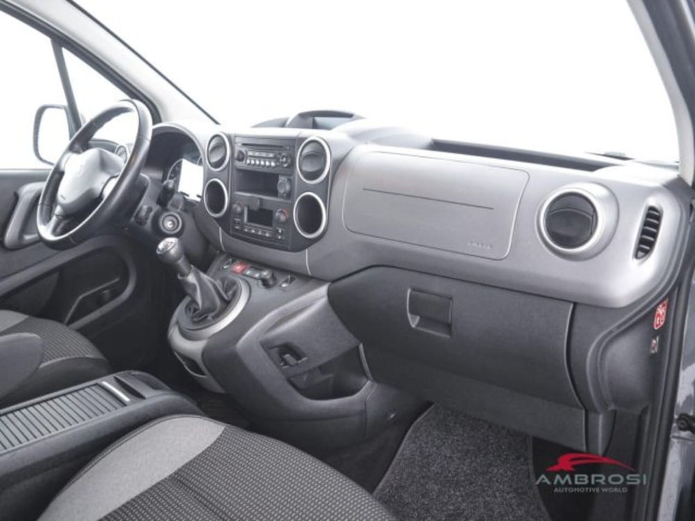 Peugeot Partner usata a Perugia (12)