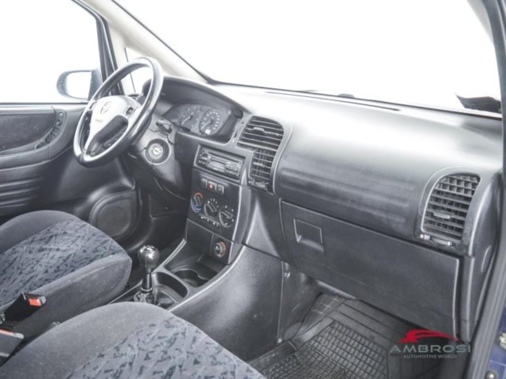 Opel Zafira usata a Perugia (14)