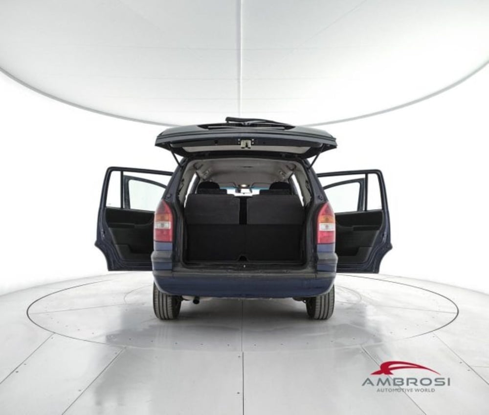 Opel Zafira usata a Perugia (7)