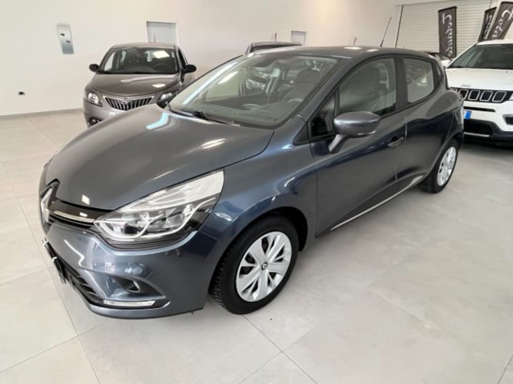 Renault Clio usata a Oristano (3)