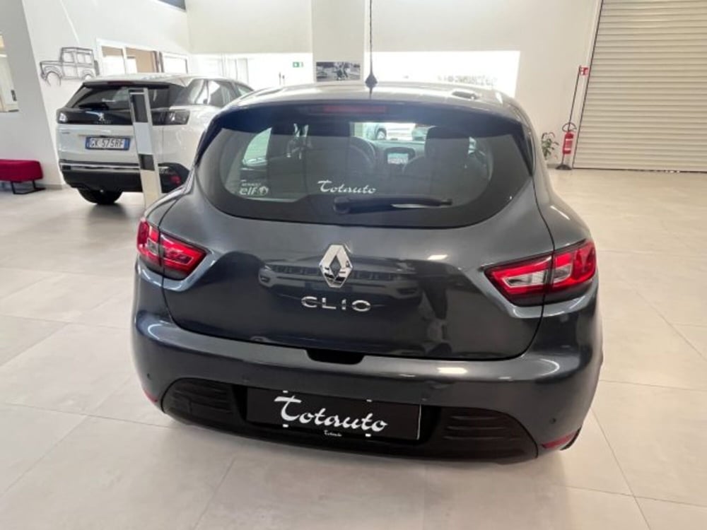 Renault Clio usata a Oristano (9)