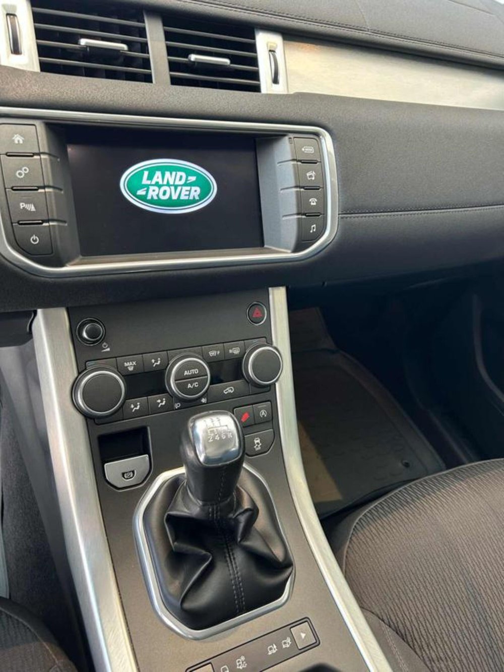Land Rover Range Rover Evoque usata a Lucca (6)