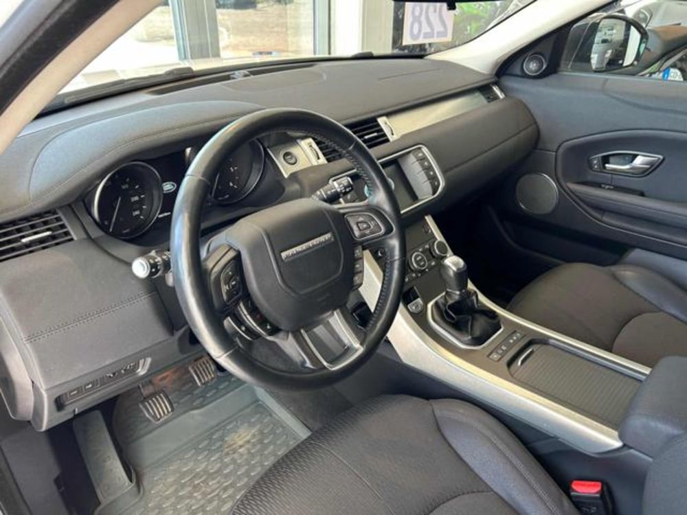 Land Rover Range Rover Evoque usata a Lucca (8)