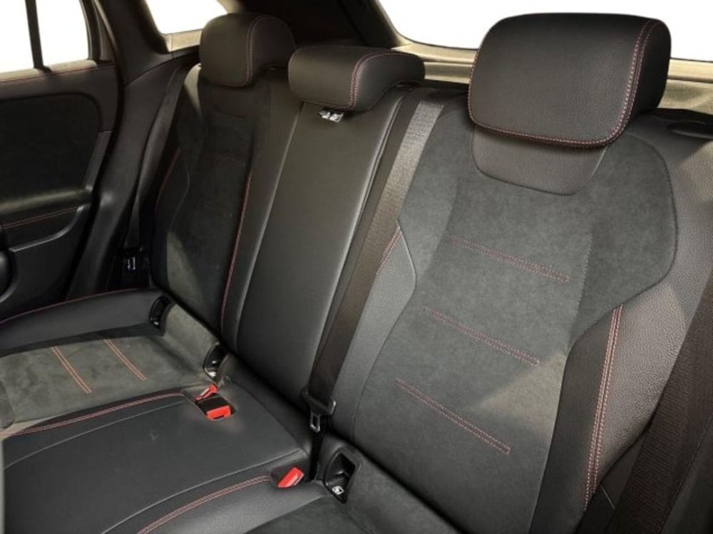 Mercedes-Benz GLA SUV usata a Bologna (16)
