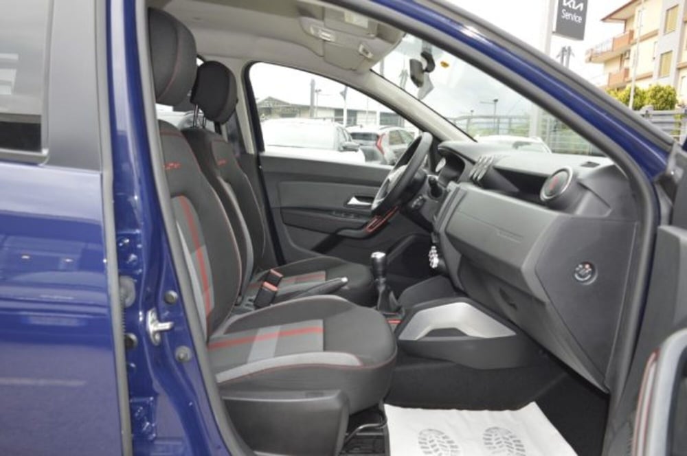 Dacia Duster usata a Latina (8)