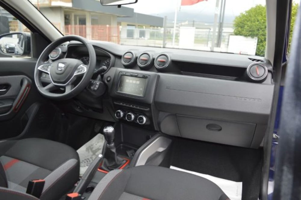 Dacia Duster usata a Latina (9)