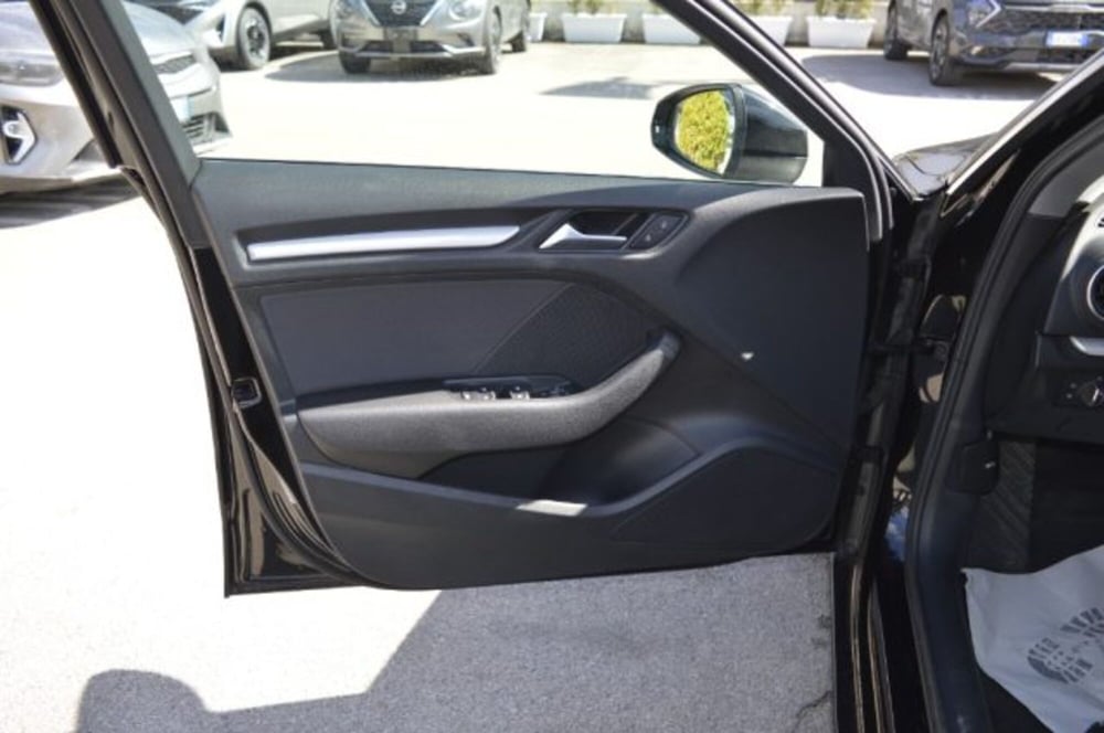 Audi A3 Sportback usata a Latina (12)