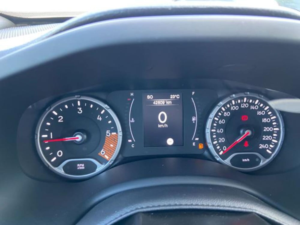 Jeep Renegade usata a Firenze (6)