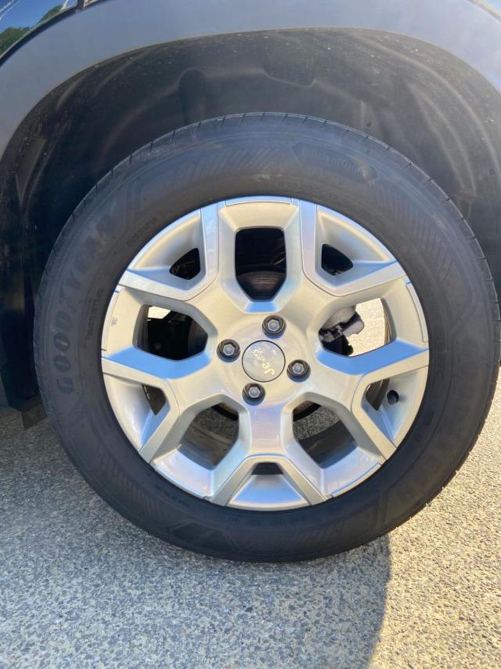 Jeep Avenger usata a Firenze (8)