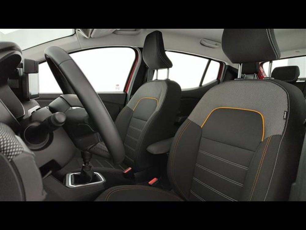 Dacia Sandero usata a Milano (9)