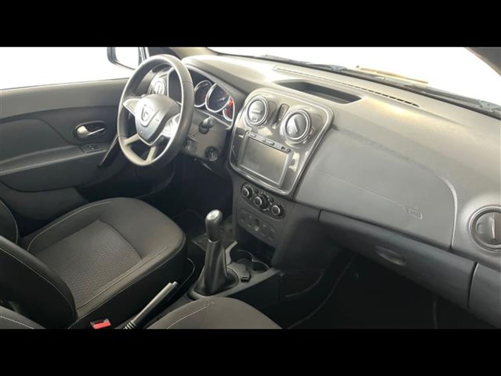 Dacia Sandero usata a Firenze (10)