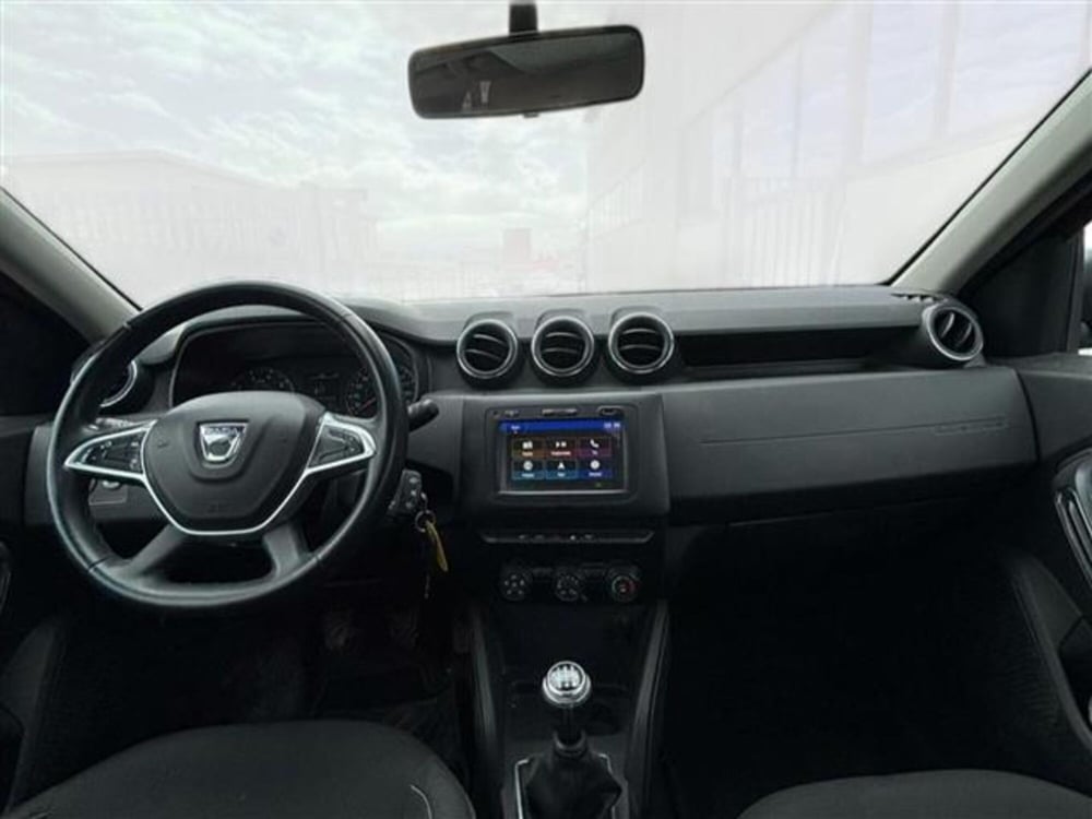 Dacia Duster usata a Livorno (10)
