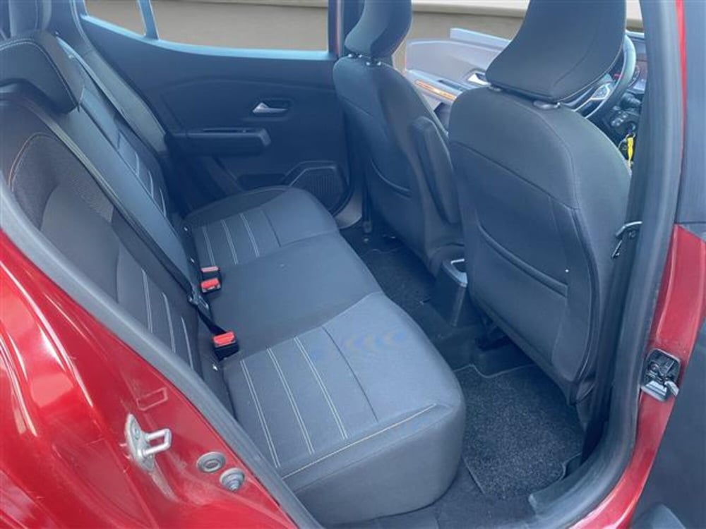 Dacia Sandero usata a Bologna (13)