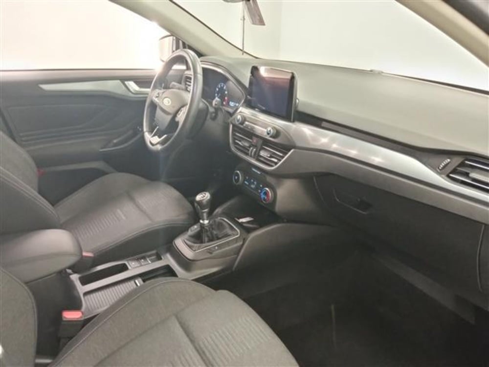 Ford Focus Station Wagon usata a Torino (13)