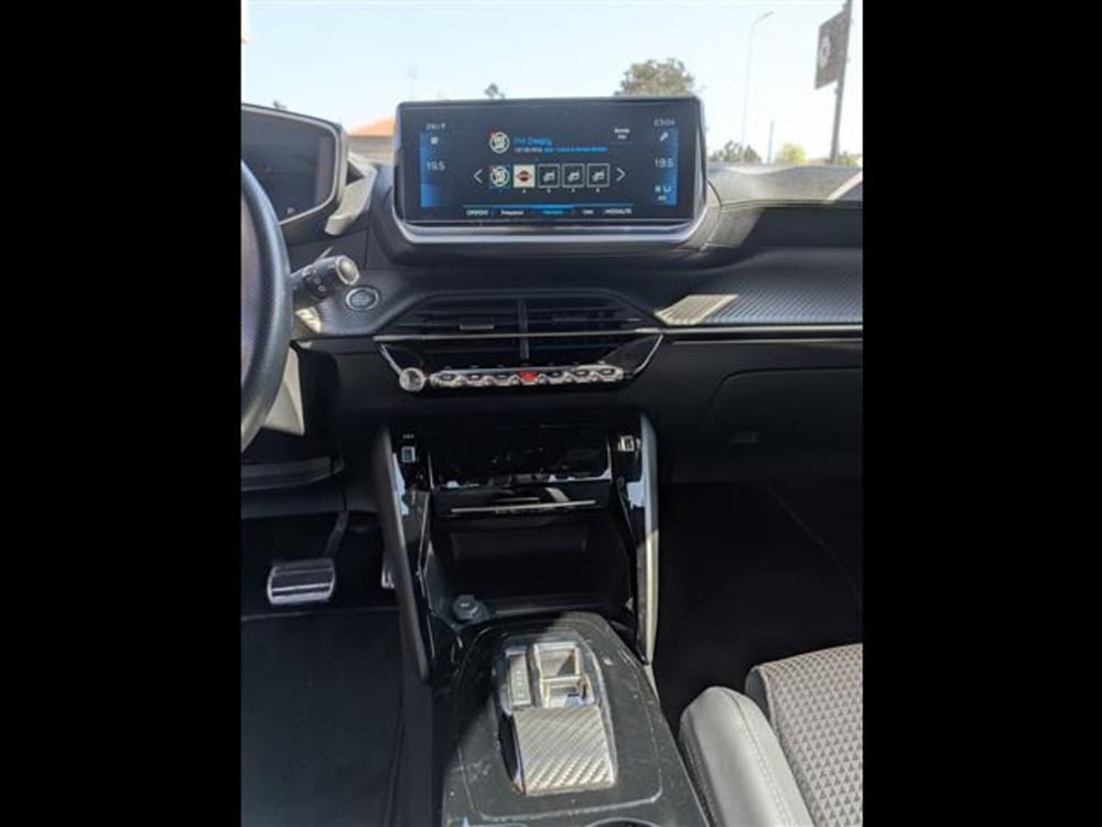 Peugeot 2008 usata a Pavia (14)