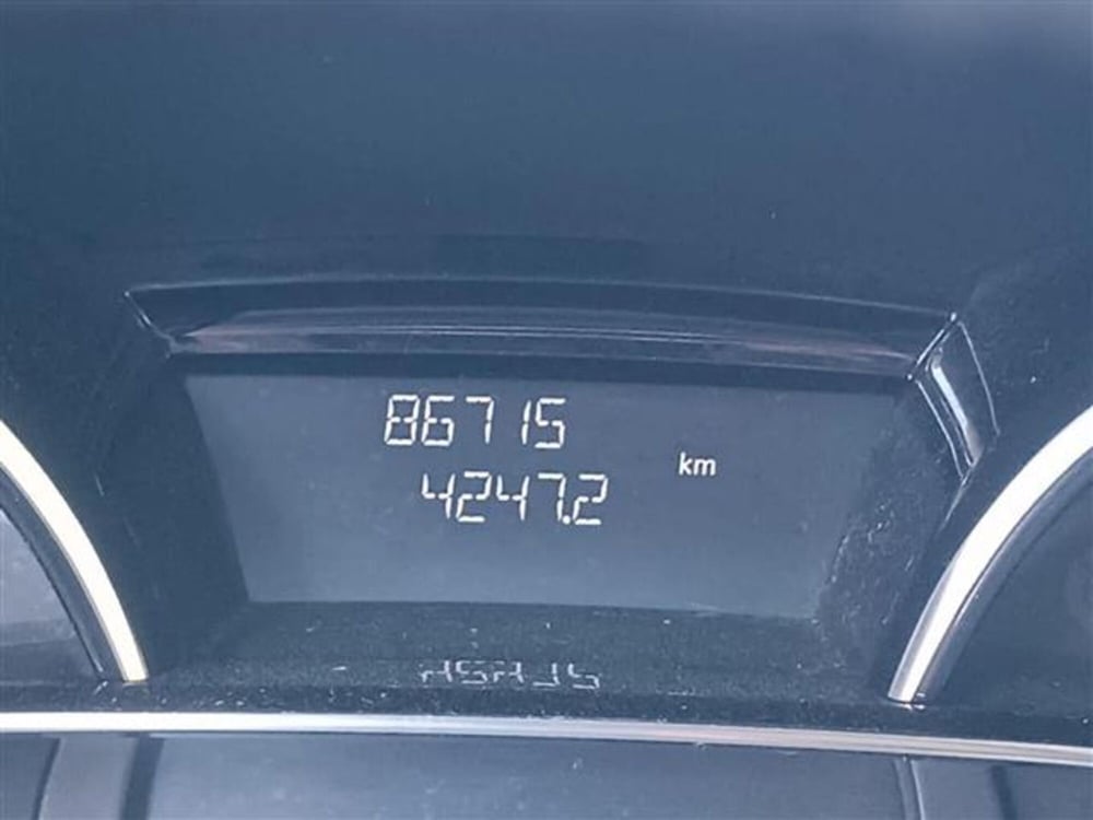 Renault Clio usata a Livorno (12)