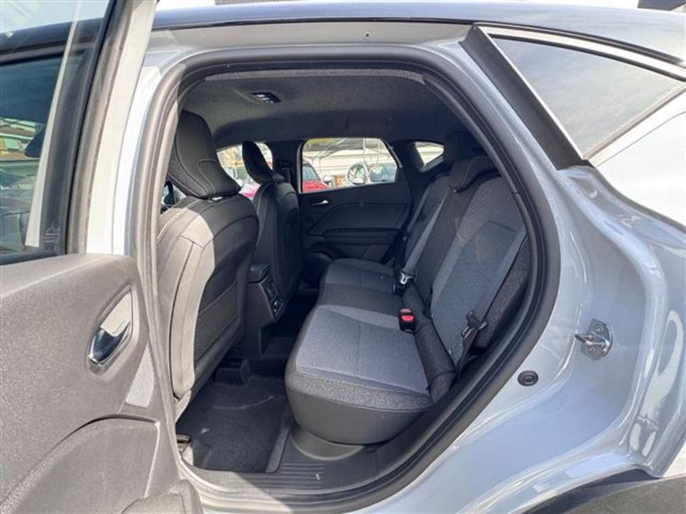 Renault Captur nuova a Pavia (7)