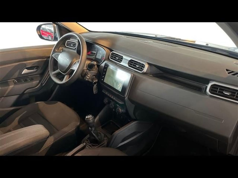 Dacia Duster usata a Firenze (11)