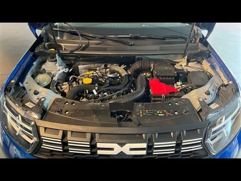 Dacia Duster usata a Firenze (14)