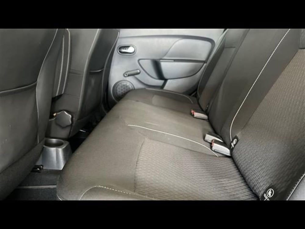 Dacia Sandero usata a Firenze (12)