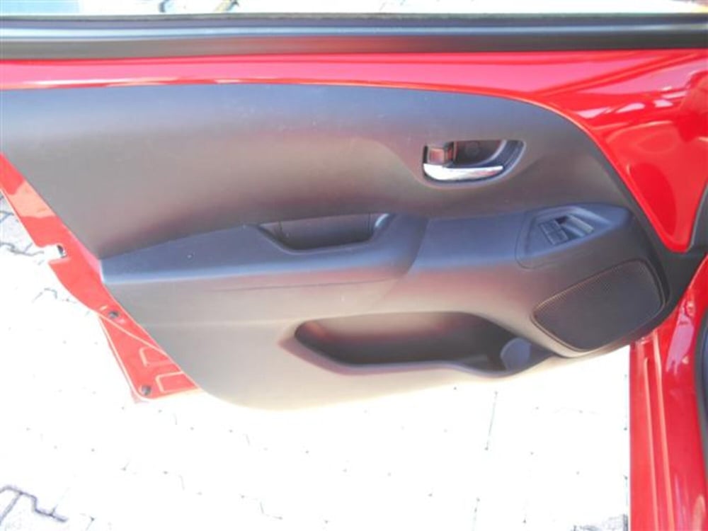 Toyota Aygo X usata a Firenze (11)