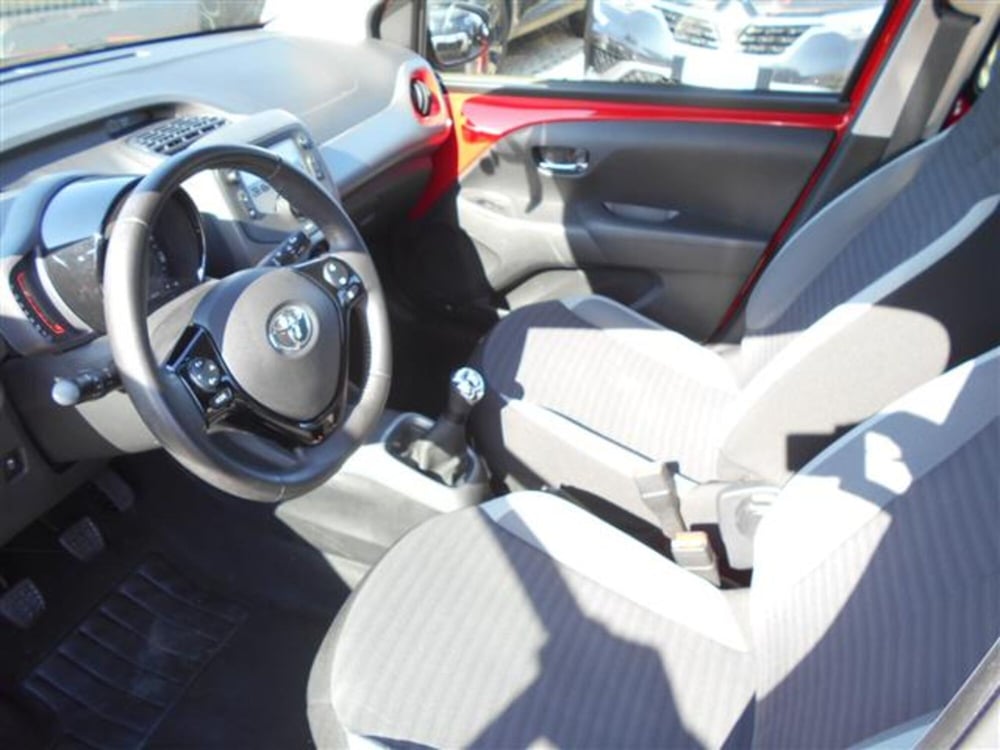 Toyota Aygo X usata a Firenze (5)