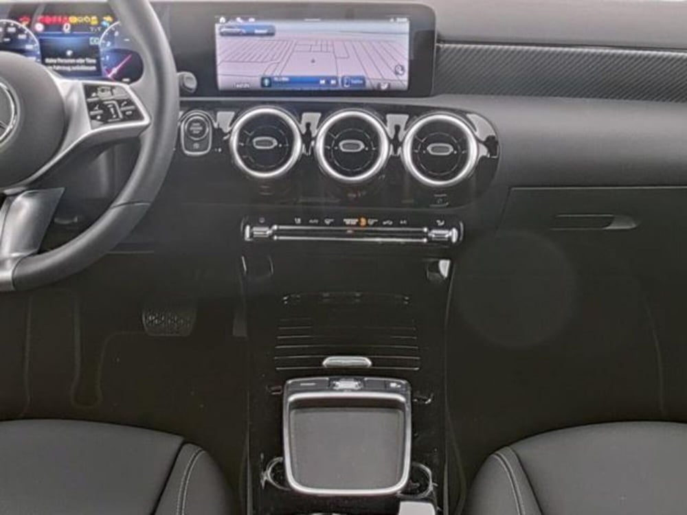 Mercedes-Benz Classe A usata a Milano (5)