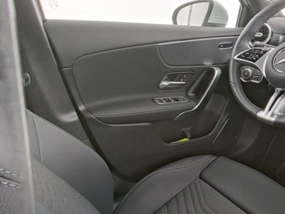 Mercedes-Benz Classe A usata a Milano (9)