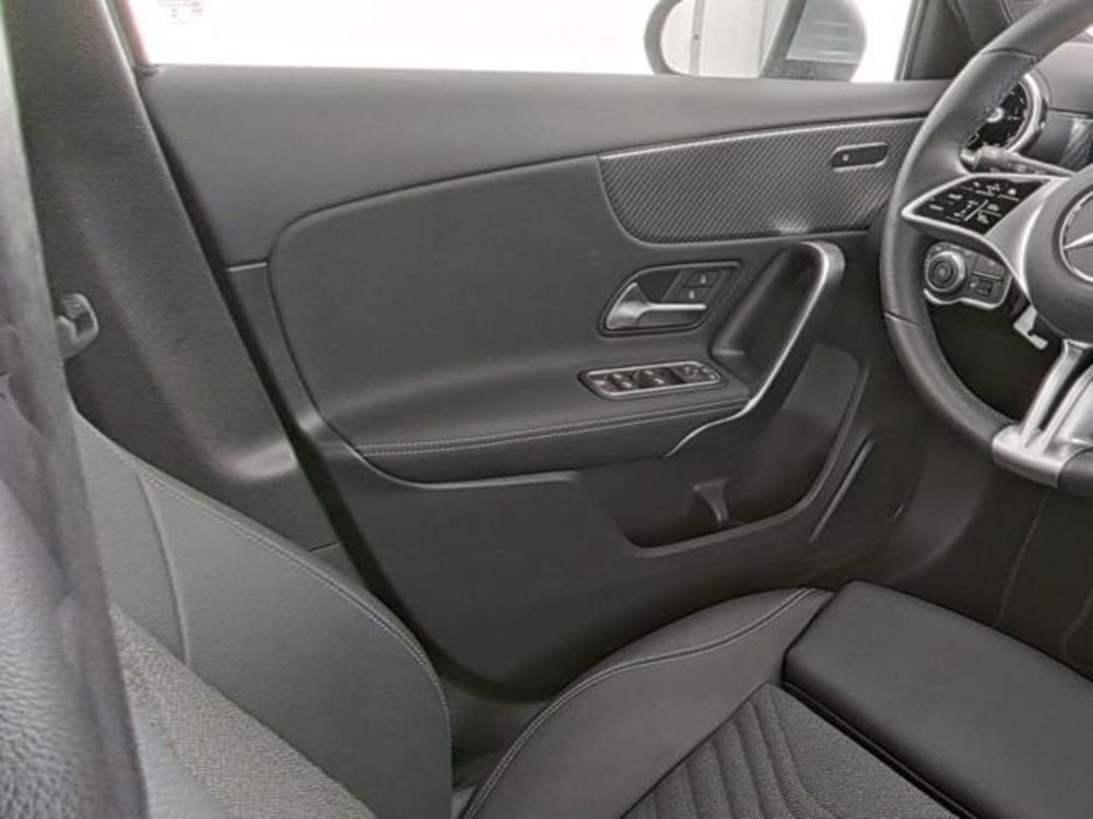 Mercedes-Benz Classe A usata a Milano (10)