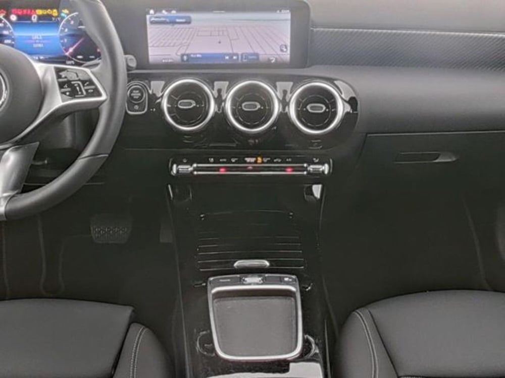 Mercedes-Benz Classe A usata a Milano (6)