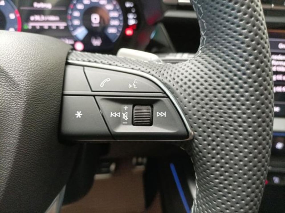 Audi A3 Sportback nuova a Milano (14)