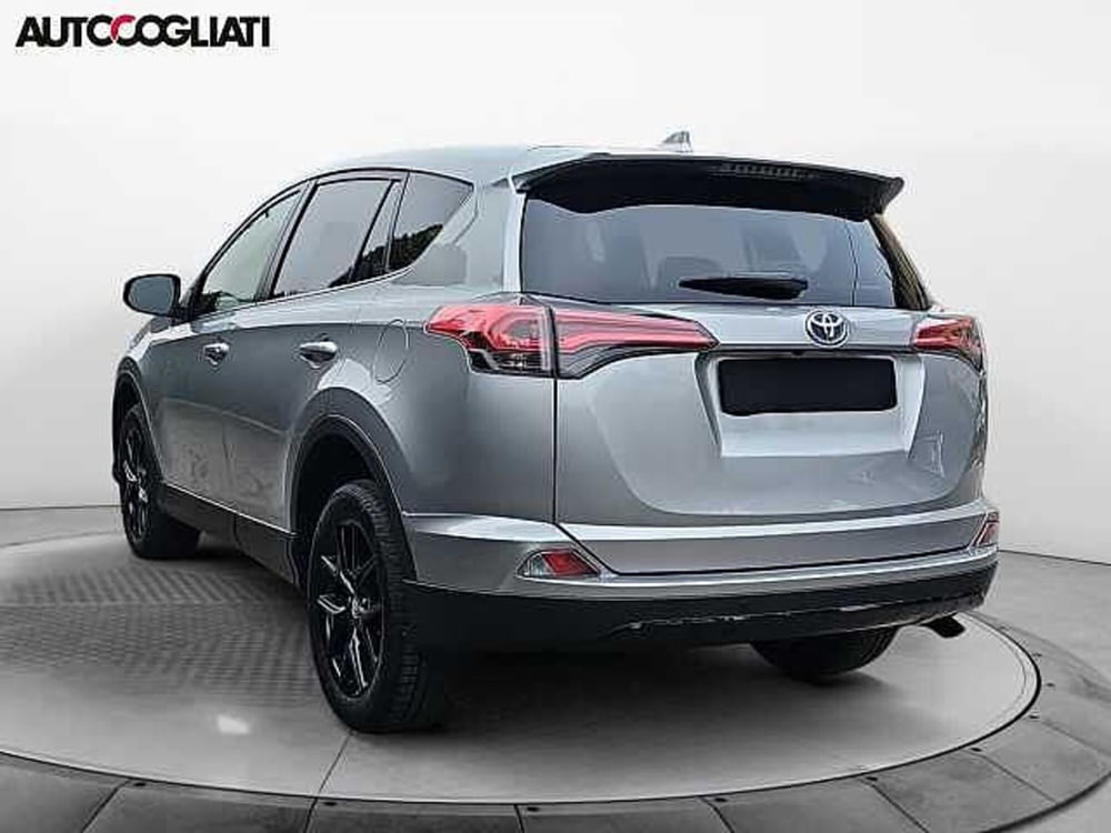 Toyota Rav4 usata a Lecco (6)