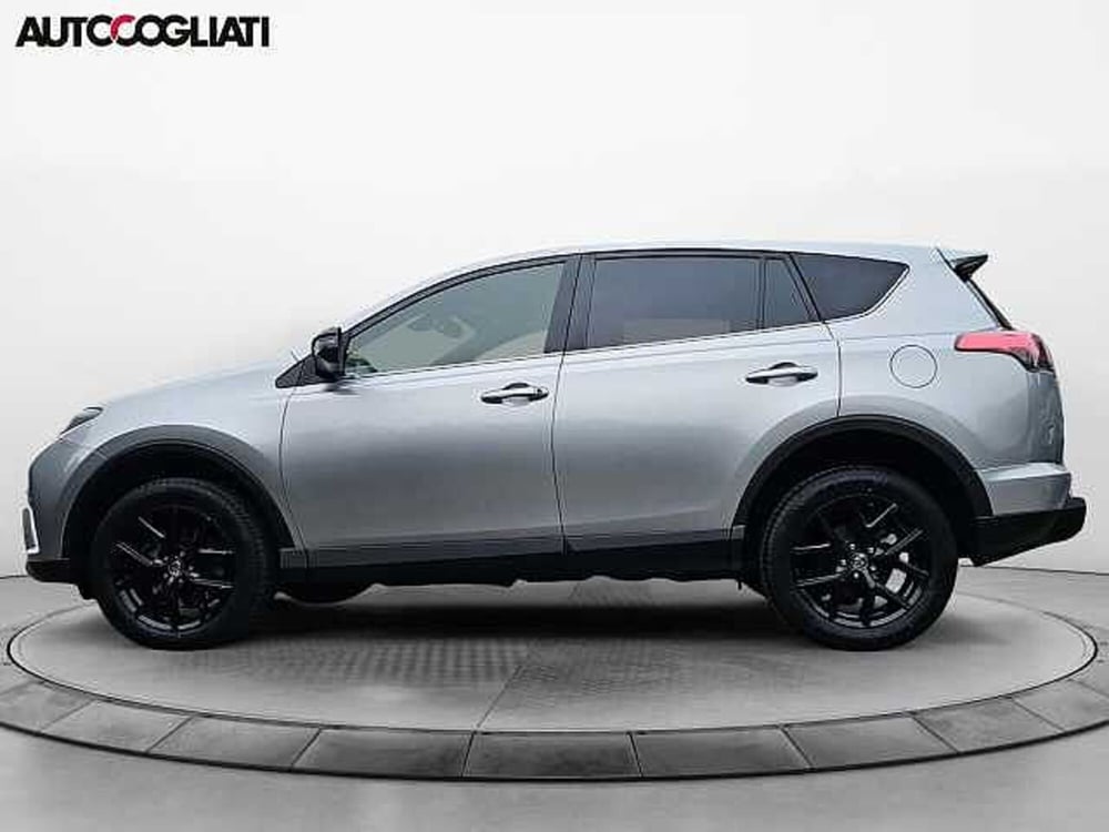 Toyota Rav4 usata a Lecco (8)