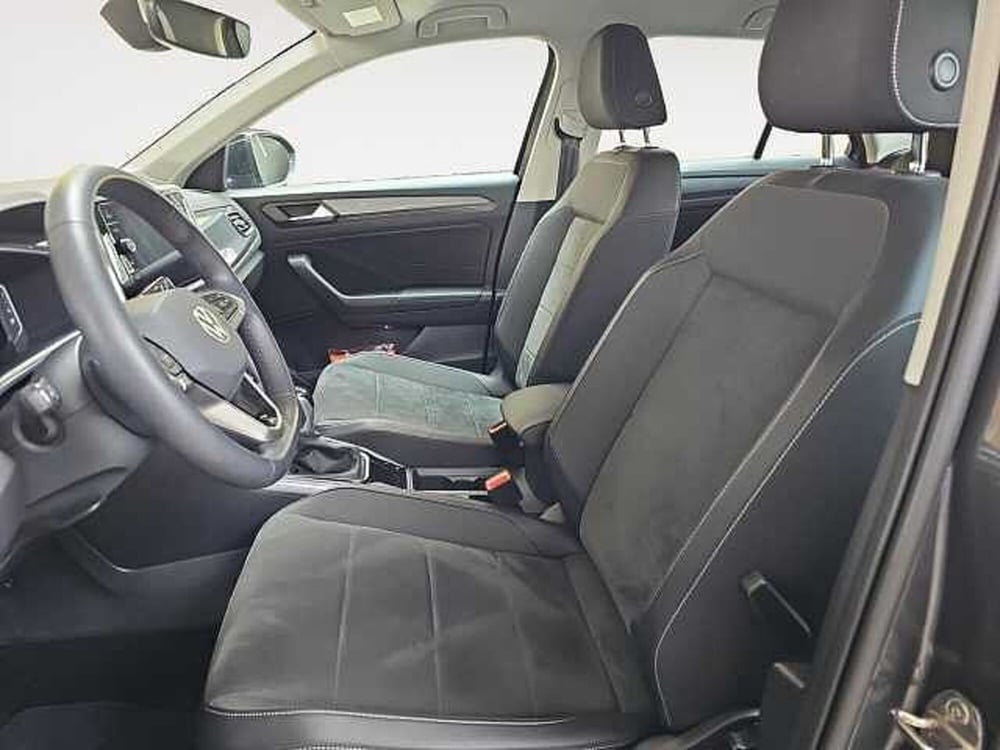Volkswagen T-Roc usata a Lecco (12)