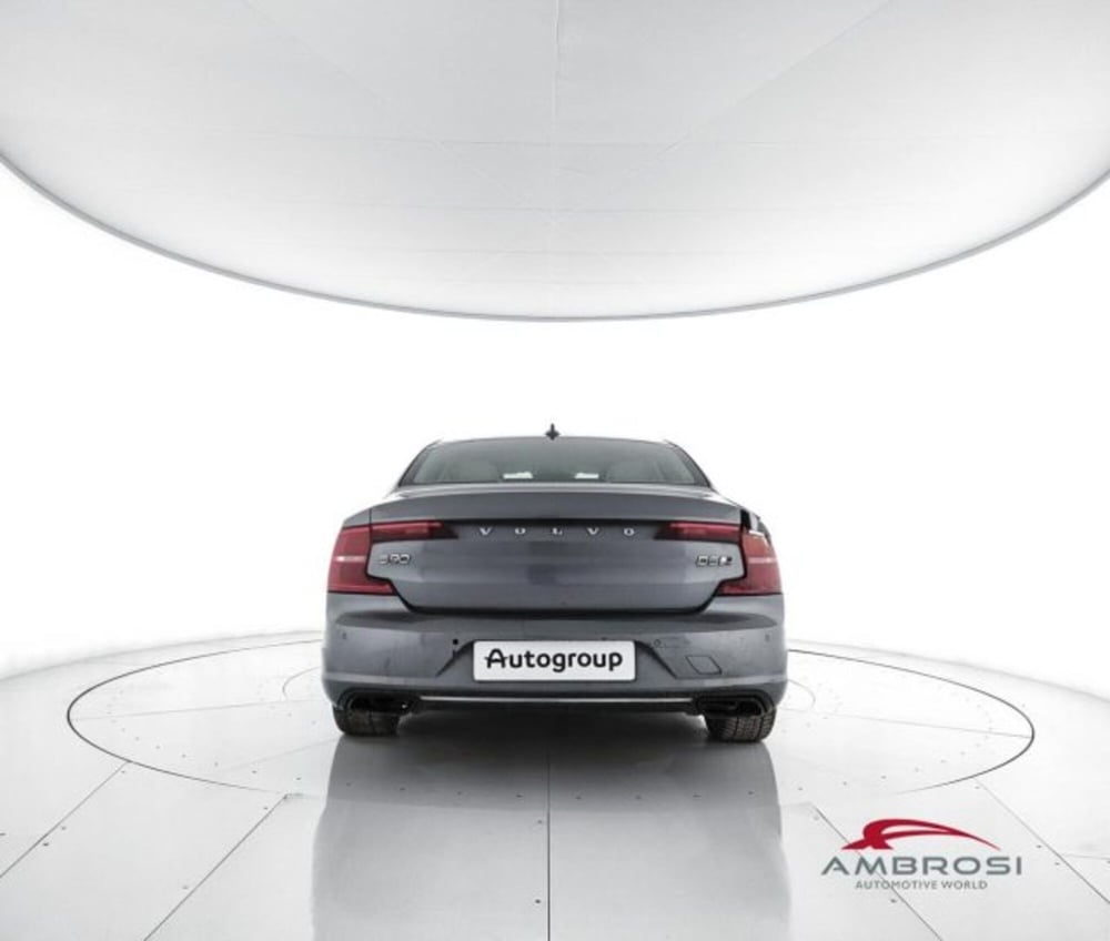 Volvo S90 usata a Perugia (6)