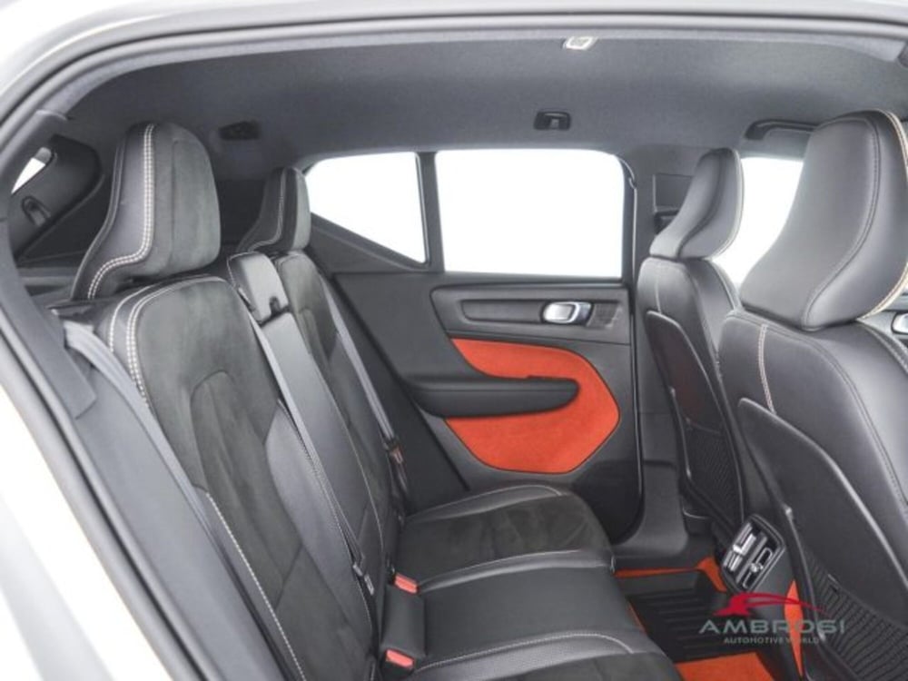 Volvo XC40 usata a Perugia (11)