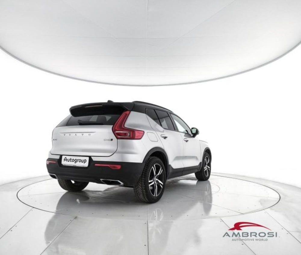 Volvo XC40 usata a Perugia (3)