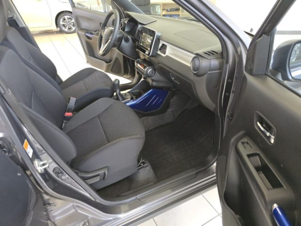 Suzuki Ignis nuova a Reggio Emilia (14)