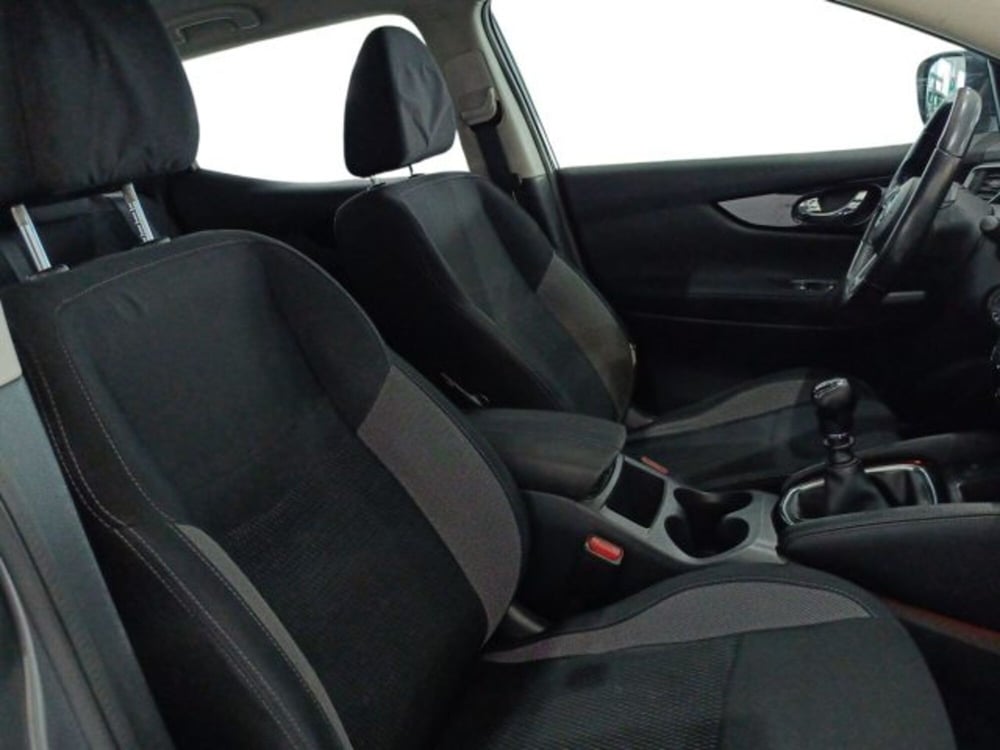 Nissan Qashqai usata a Catania (10)