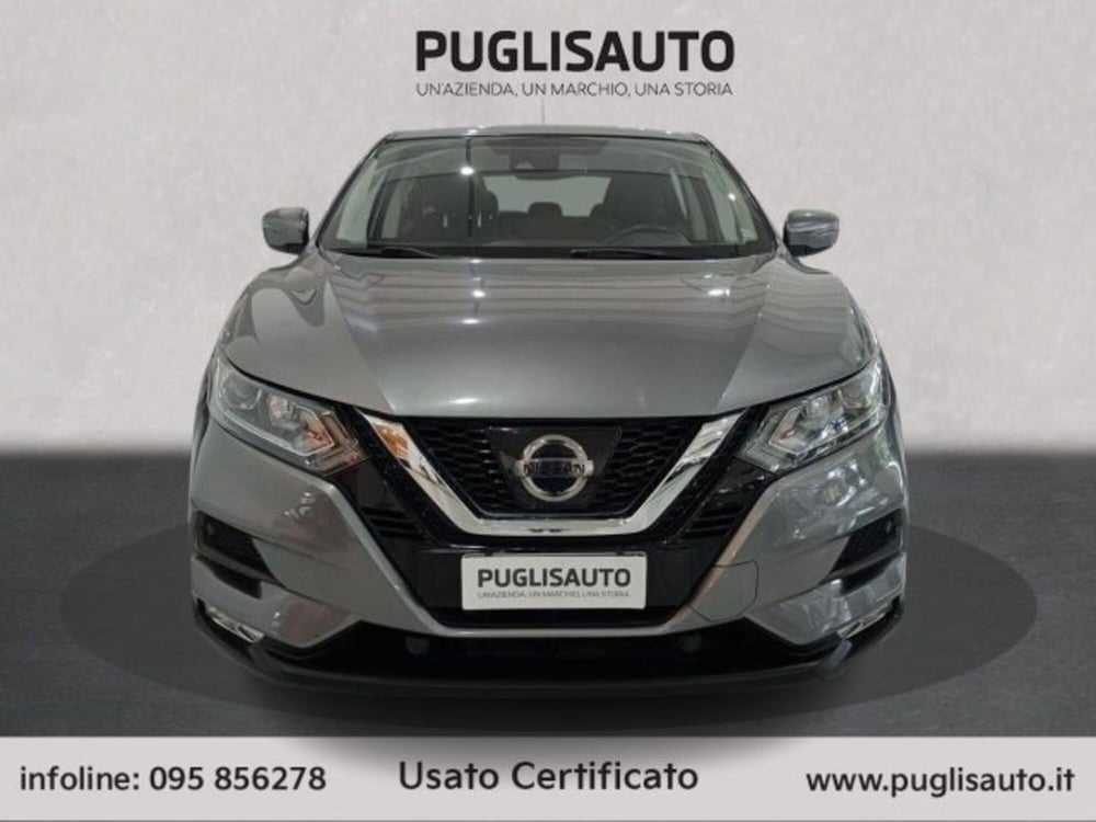 Nissan Qashqai usata a Catania (2)