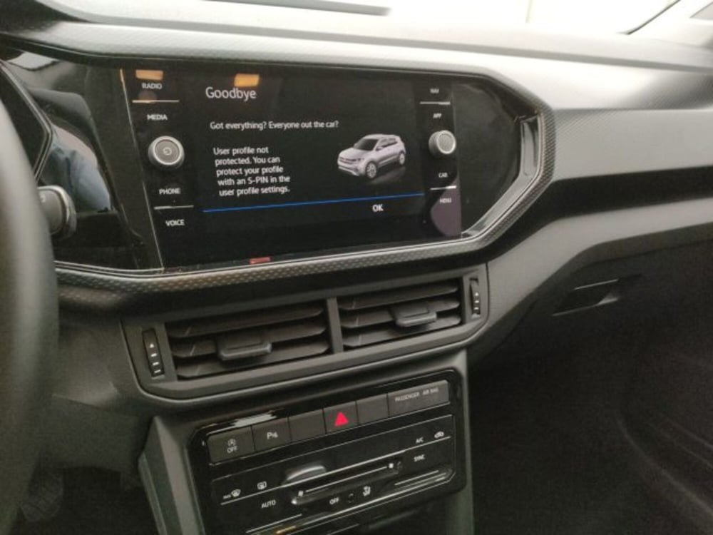 Volkswagen T-Cross usata a Torino (15)