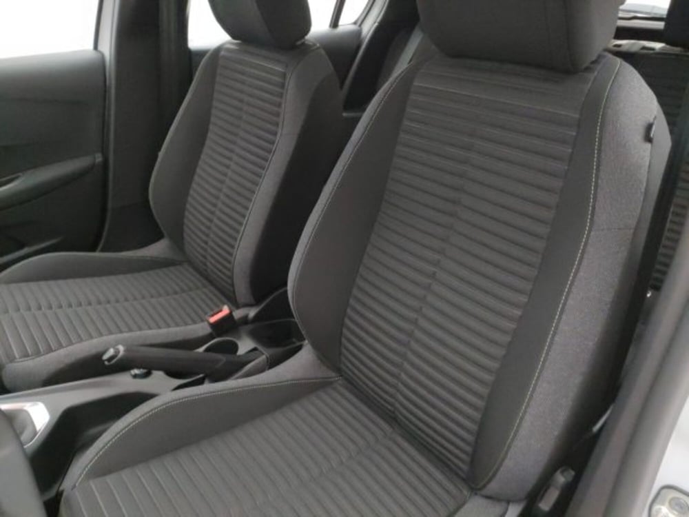 Peugeot 208 nuova a Torino (11)