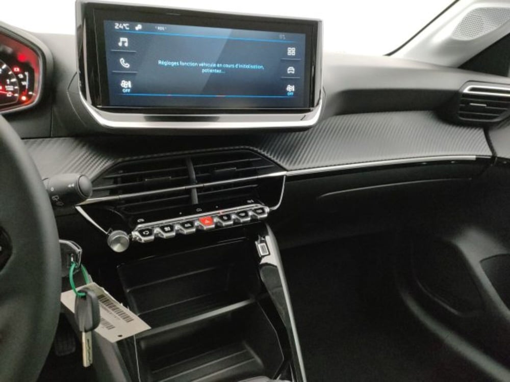 Peugeot 208 nuova a Torino (13)