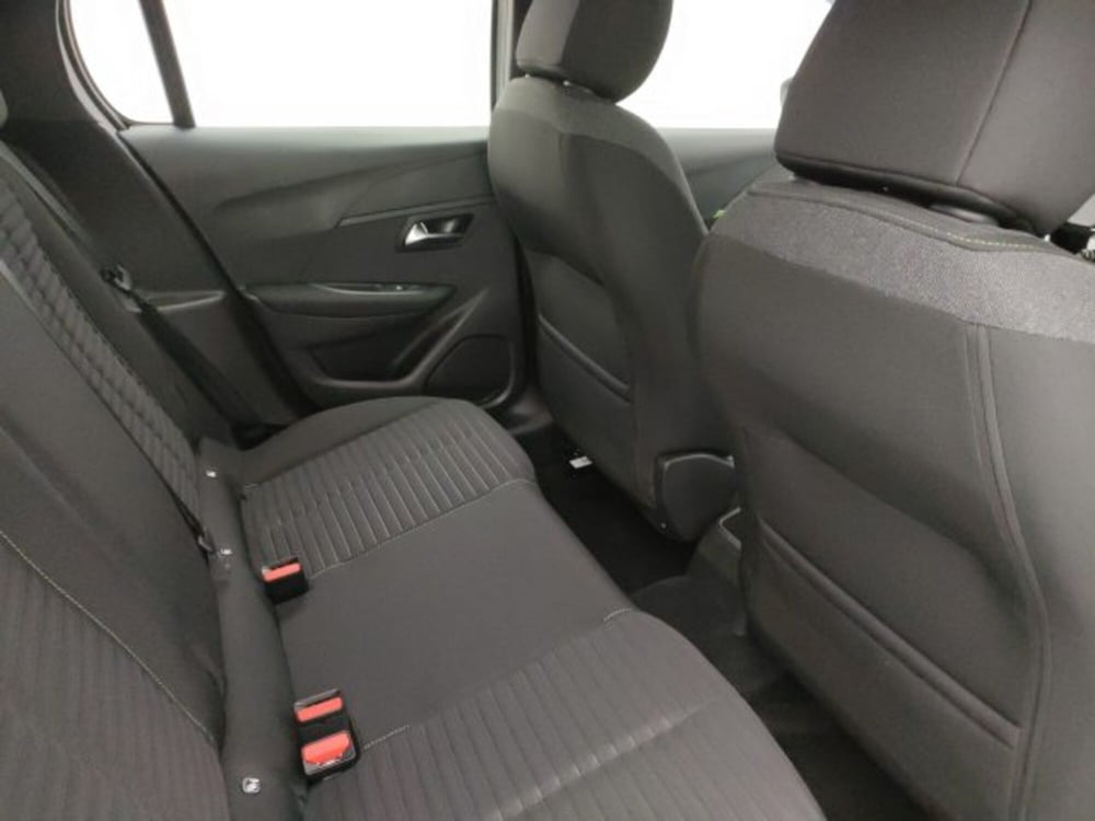 Peugeot 208 nuova a Torino (18)