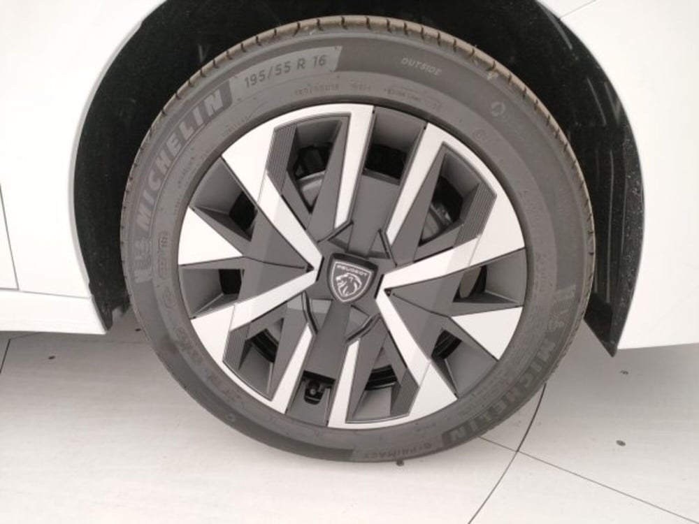 Peugeot 208 nuova a Torino (20)