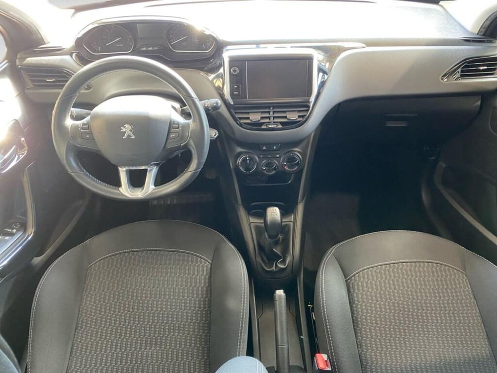 Peugeot 208 usata a Torino (6)