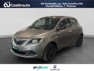 Lancia Ypsilon 1.0 FireFly 5 porte S&amp;S Hybrid Gold Plus del 2022 usata a Sala Consilina