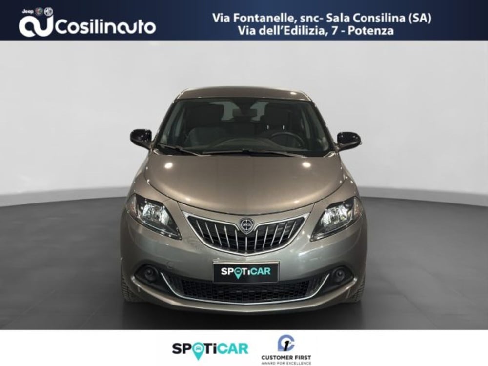 Lancia Ypsilon usata a Salerno (8)