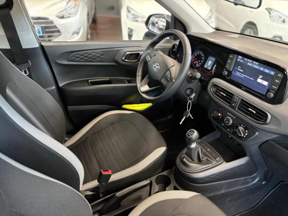 Hyundai i10 usata a Pesaro-Urbino (10)
